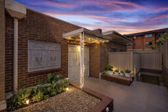 6/16 Myers Street, NSW 2196