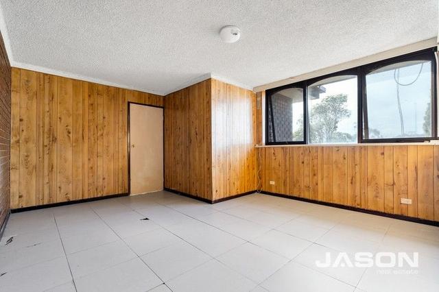 3/10 Percy  Street, VIC 3021