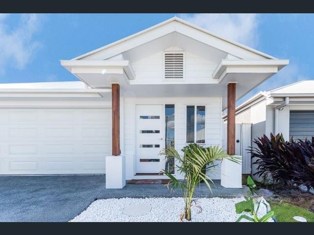 68 Lord Howe Circuit, QLD 4551