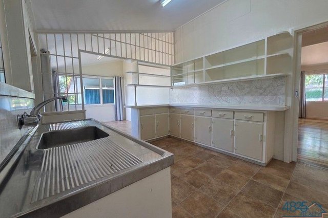 1/8 Fern Street, QLD 4825