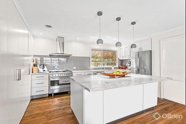 14 Creighton  Way, VIC 3931