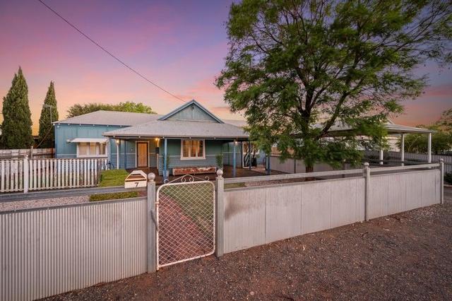 7 Hanbury Street, WA 6430