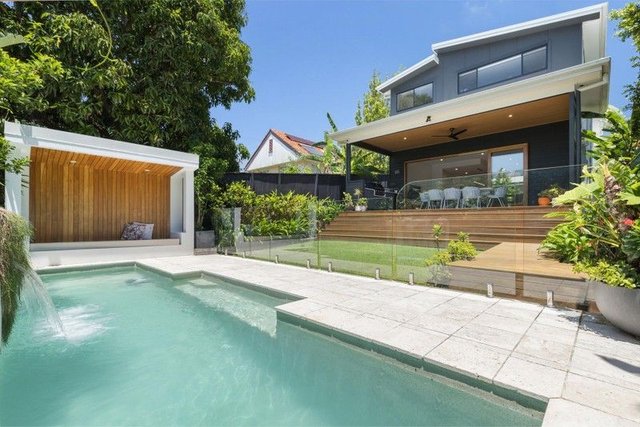 5 Canberra Dr, QLD 4060