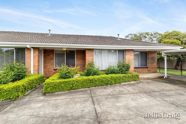 2/11 Corryong Court, VIC 3350