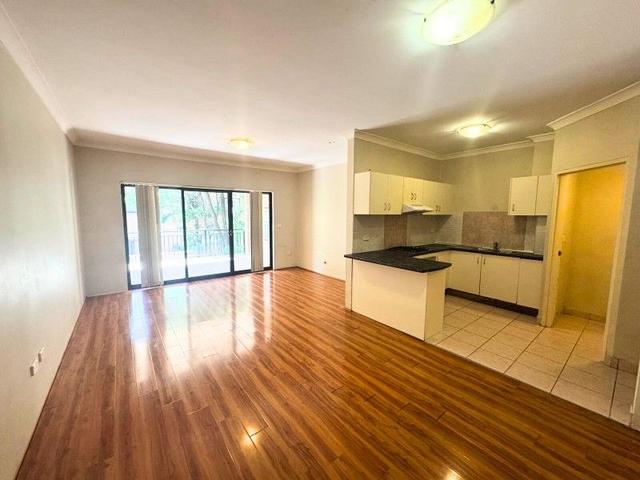 17/30 Hythe Street, NSW 2770