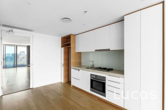 1506/2 Newquay Promenade, VIC 3008