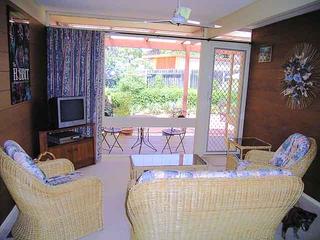 Family room (2005-01-05)