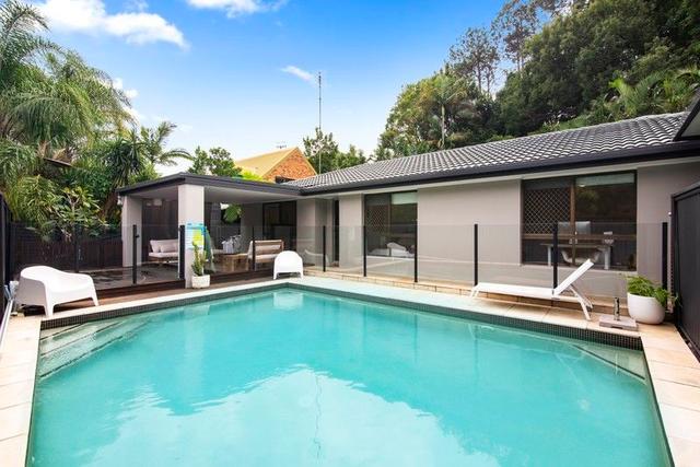 6 Wickham Crescent, QLD 4224