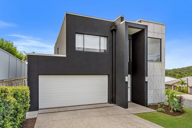 8 Park Street, QLD 4210