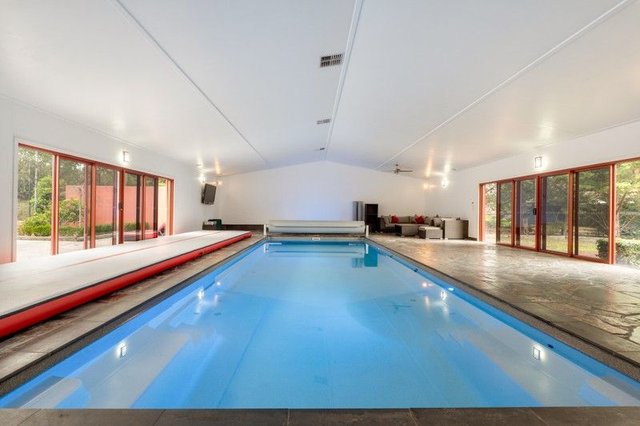 5 Dunbar Court, VIC 3059