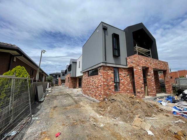 1-4/17 Bedford Street, VIC 3073