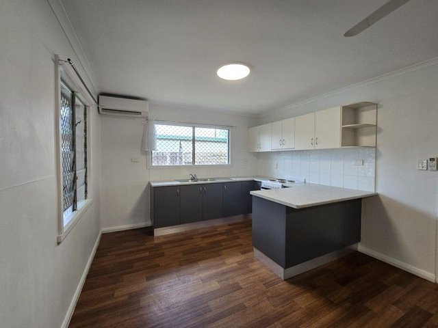 2/80 Birch Street, QLD 4870