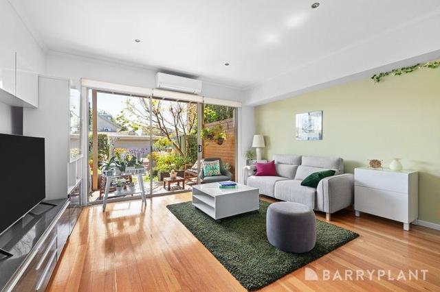 4/14 Woolacott Street, VIC 3058