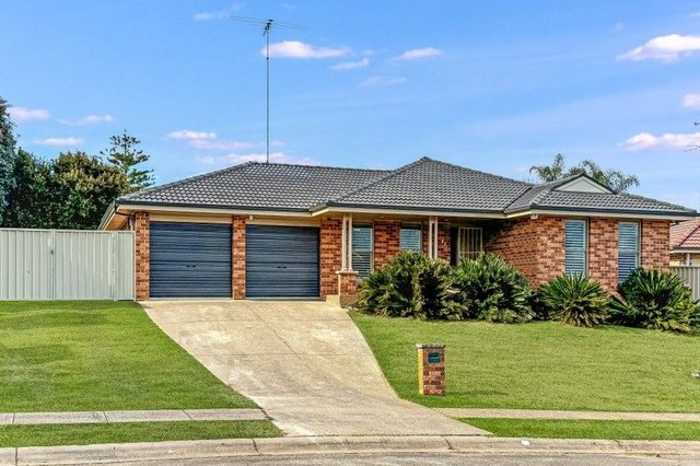 72 Pagoda  Crescent, NSW 2763