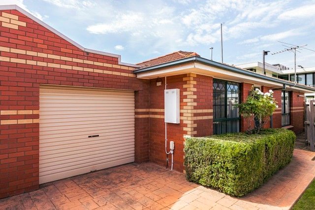 2/23 Southernhay Street, VIC 3073