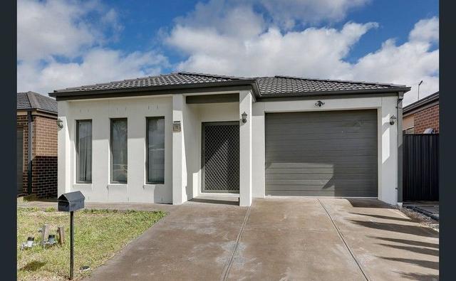 75 Penhall  Drive, VIC 3064