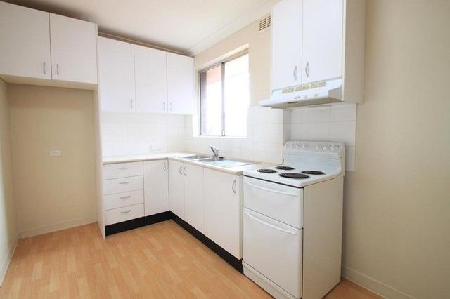 15/8-10 Bayley Street, NSW 2204