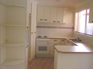 Kitchen (2004-08-24)