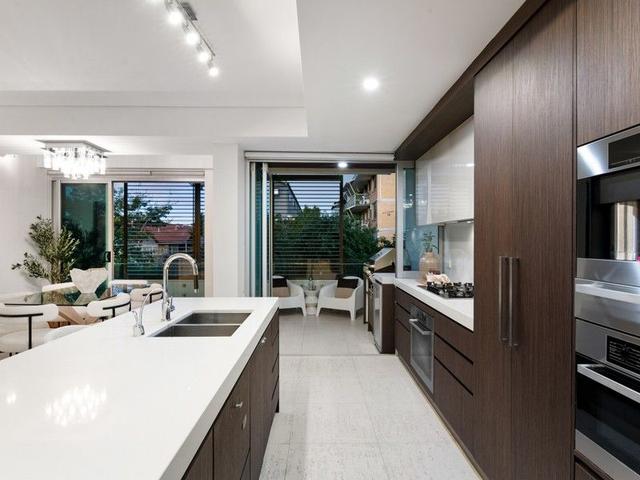 2/24 Riddell Street, QLD 4171