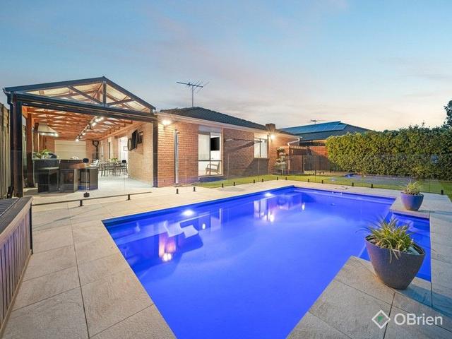 32 Veronica Drive, VIC 3977