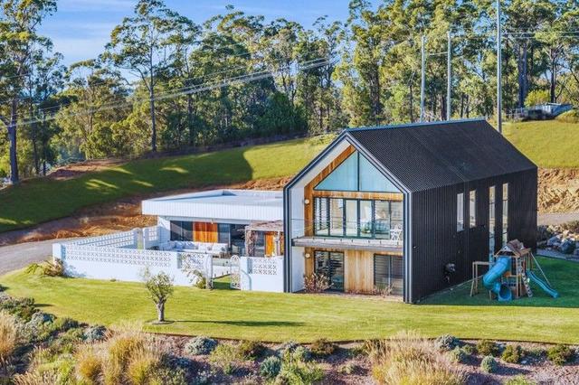 3 Oakleaf Place, NSW 2549