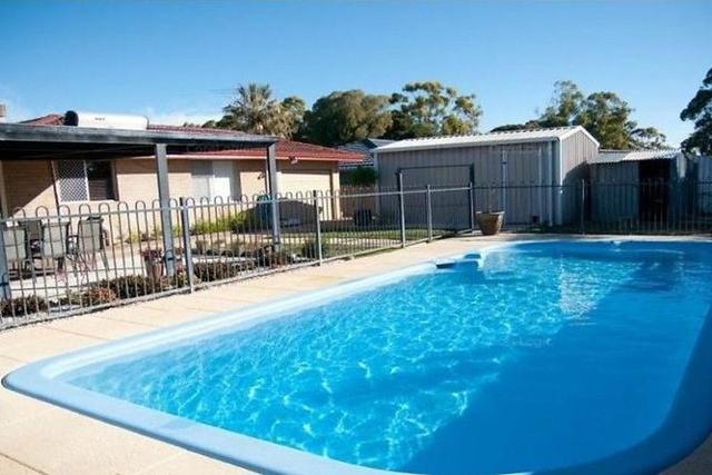 12 Noonan Road, WA 6168