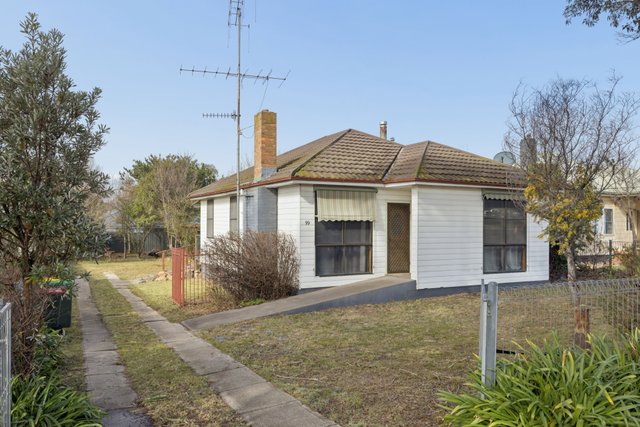 99 Hume Street, NSW 2580