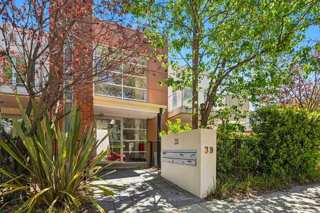 3/39 Moore Street, ACT 2612