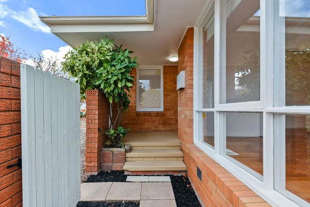 24 Renwick Street, ACT 2606