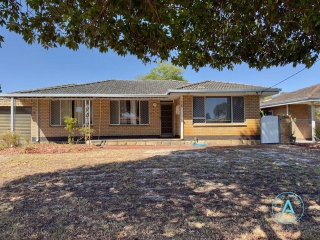 16 Waverley Street, WA 6059