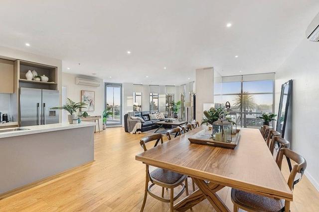 12/541 Main Street, VIC 3195