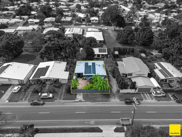 1/108 McCormack Street, QLD 4870