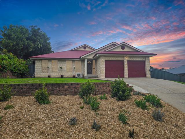 13 Bimbadeen Drive, NSW 2333