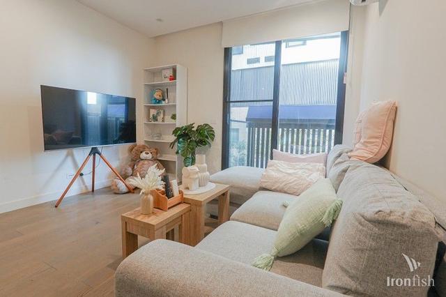 102/15 Irving Avenue, VIC 3128