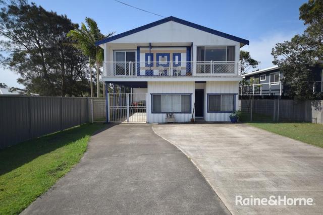 Upstairs Flat 1 Mia Way, NSW 2540