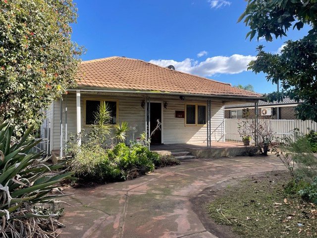 140 Central Av, WA 6104