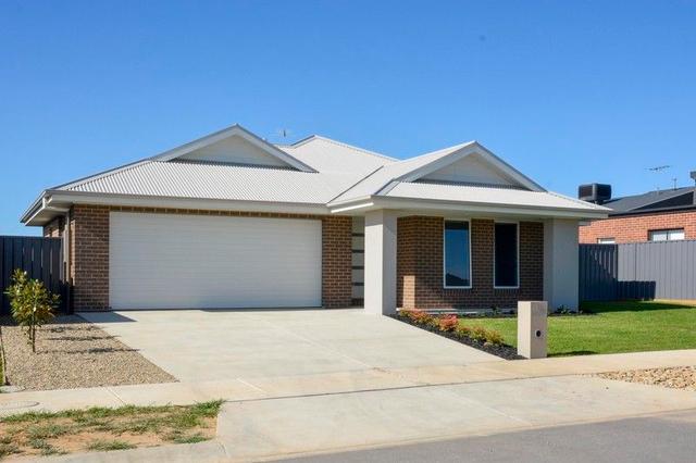 12 Anglesey Way, NSW 2640