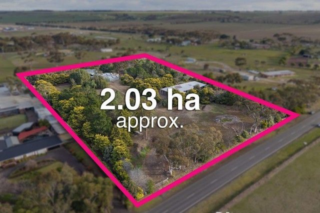 585 Windermere Rd, VIC 3212