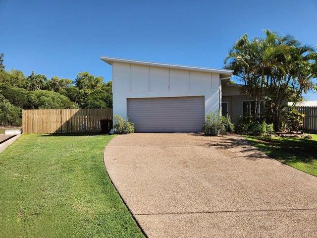 15/129 Mystic Ave  Avenue, QLD 4816
