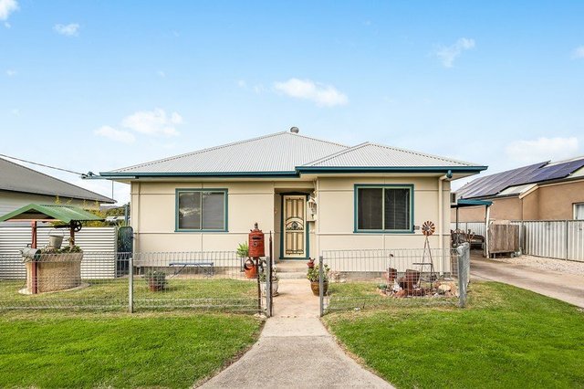5 McFarlane Street, NSW 2850