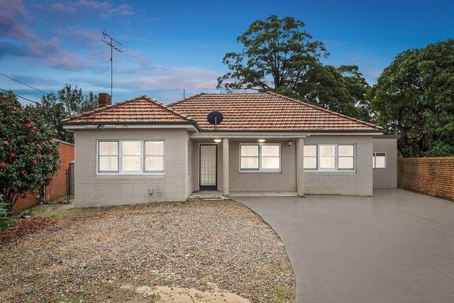 12 Turon Avenue, NSW 2208