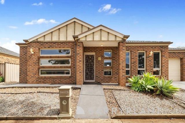 1/27 Faircroft Drive, VIC 3338