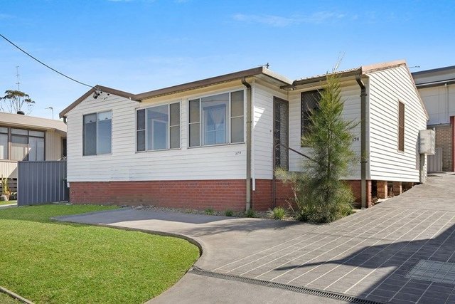 6/172-174 Princes Highway, NSW 2526