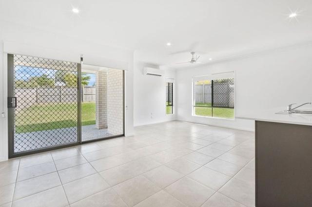 39b Jackson Chase, QLD 4133