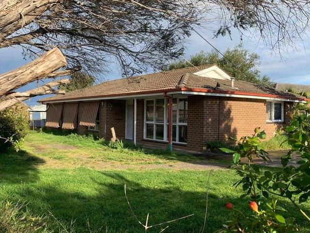 2 Winnington Street, VIC 3023