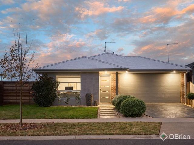 4 Lochfyne Close, VIC 3820