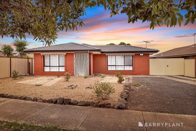 15 Barnong  Close, VIC 3337