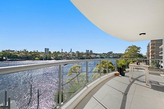 8/100 Macquarie Street, QLD 4067