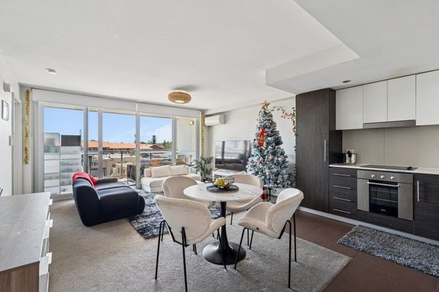 301/403 Newcastle Street, WA 6003