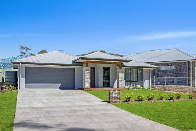 22 Brookwater Crescent, NSW 2539